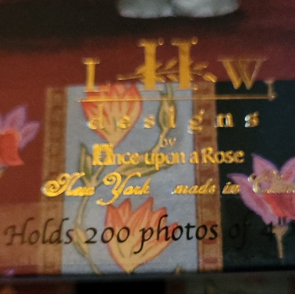 Elephant & Monkey Photo Album in Vibrant Colors - Picture 2 of 7